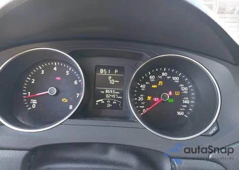 2015 Volkswagen Jetta 1.8T Se z USA, uszkodzony, nr VIN 3VWD07AJ8FM262076